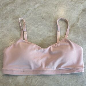Pink Athleta padded sports bra!! 🩷
